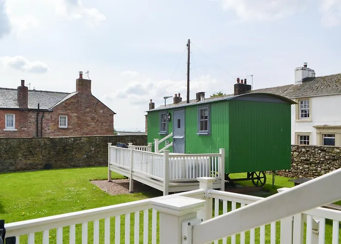 Holiday home Ryans Shepherd Hut - Uk43565 Bowness-on-Solway